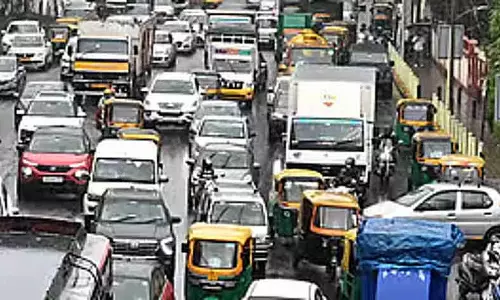 Police Run: इस दिन विधान सौध के आसपास की सड़कों पर ट्रैफिक डायवर्जन Police Run: इस दिन विधान सौध के आसपास की सड़कों पर ट्रैफिक डायवर्जन