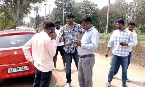 Kanakapura : किसान संघ ने छड़ी आंदोलन शुरू किया Kanakapura : किसान संघ ने छड़ी आंदोलन शुरू किया
