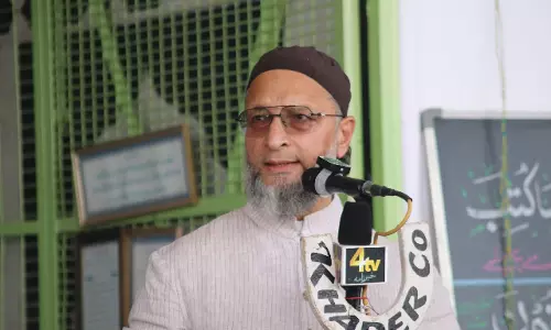 Owaisi ने इजरायल दौरे पर पीएम मोदी से सवाल किया Owaisi ने इजरायल दौरे पर पीएम मोदी से सवाल किया