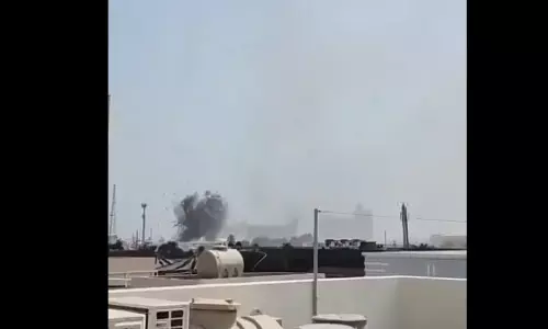 US-Israel vs Iran: ईरान का भयानक पलटवार, दागी मिसाइलें, अमेरिकी बेस को बनाया निशाना US-Israel vs Iran: ईरान का भयानक पलटवार, दागी मिसाइलें, अमेरिकी बेस को बनाया निशाना