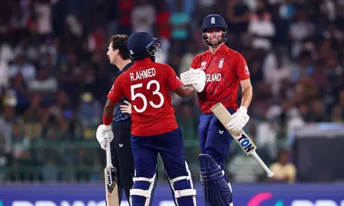 England ने न्यूजीलैंड को हराया, पाकिस्तान की टी20 वर्ल्ड कप की उम्मीदें जिंदा रखीं