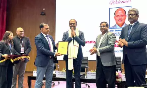 आचार्य बालकृष्ण को SFE आउटस्टैंडिंग नेशनल एथनो-फार्माकोलॉजिस्ट अवार्ड से सम्मानित किया