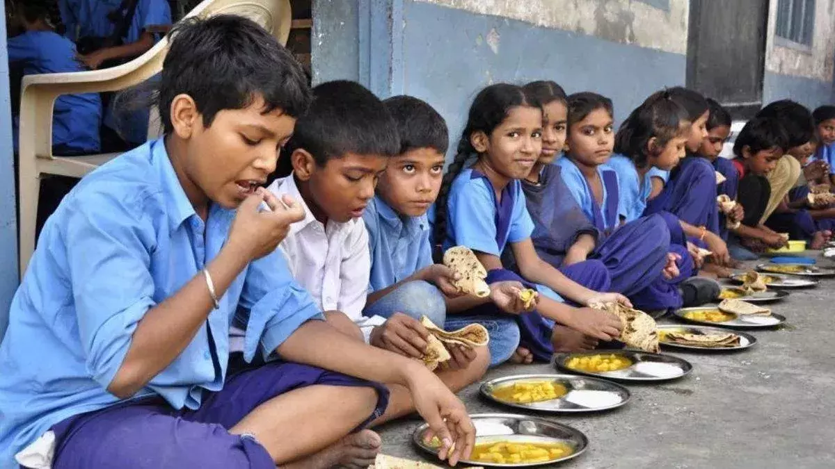 Ludhiana: मिड-डे मील पर नई गाइडलाइन, इंचार्ज की निगरानी अनिवार्य