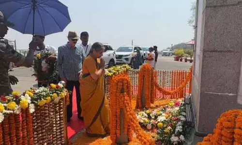 Bhubaneswar महानदी ट्रिब्यूनल ने हीराकुड बांध का दौरा किया