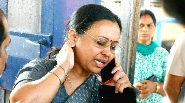 kerala: मंत्री वीना जॉर्ज को अस्पताल से छुट्टी मिल गई; कुछ सवाल अभी भी अनुत्तरित