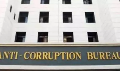 तत्कालीन EO MC कुपवाड़ा, तत्कालीन खिलाफवारजी इंस्पेक्टर समेत 3 के खिलाफ ACB ने चार्जशीट दाखिल की तत्कालीन EO MC कुपवाड़ा, तत्कालीन खिलाफवारजी इंस्पेक्टर समेत 3 के खिलाफ ACB ने चार्जशीट दाखिल की