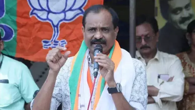 Kerala: 3 मार्च को त्योहार की छुट्टी; राजधानी के मेयर ने पिछले दिन भी छुट्टी की मांग की Kerala: 3 मार्च को त्योहार की छुट्टी; राजधानी के मेयर ने पिछले दिन भी छुट्टी की मांग की