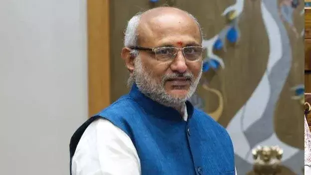 NSS ने वाइस प्रेसिडेंट को मन्नम मेमोरियल पर फूल चढ़ाने की इजाज़त नहीं दी NSS ने वाइस प्रेसिडेंट को मन्नम मेमोरियल पर फूल चढ़ाने की इजाज़त नहीं दी