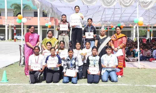 Kurukshetra : दयानंद महिला महाविद्यालय में 41वीं वार्षिक खेल प्रतियोगिता संपन्न हुई Kurukshetra : दयानंद महिला महाविद्यालय में 41वीं वार्षिक खेल प्रतियोगिता संपन्न हुई