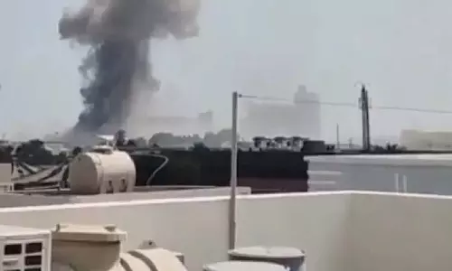 इजराइल और अमेरिका के हमले के बाद Iran ने अबू धाबी, दुबई, दोहा, रियाद पर हमला किया इजराइल और अमेरिका के हमले के बाद Iran ने अबू धाबी, दुबई, दोहा, रियाद पर हमला किया