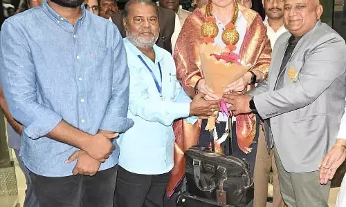 Ranji Trophy final : राजनगर में तेज गेंदबाजों का जलवा Ranji Trophy final : राजनगर में तेज गेंदबाजों का जलवा