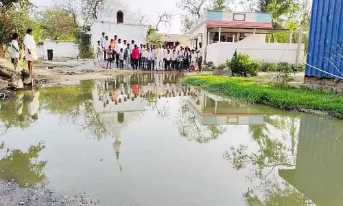 Karnataka : माचनूर गांव में बुनियादी ढांचे की कमी है Karnataka : माचनूर गांव में बुनियादी ढांचे की कमी है