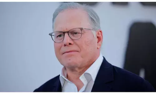 David Zaslav ने कैसे पासा पलटा और पीक पर वार्नर ब्रदर्स डिस्कवरी को बेचा David Zaslav ने कैसे पासा पलटा और पीक पर वार्नर ब्रदर्स डिस्कवरी को बेचा