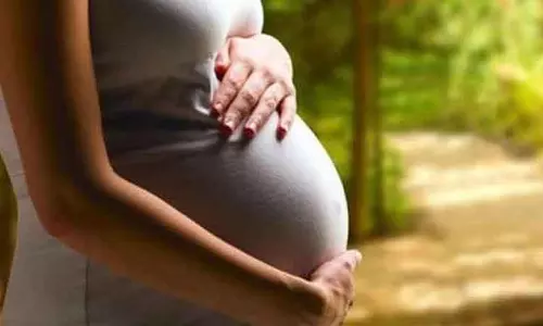 भद्राद्री-कोठागुडेम में KGBV एग्ज़ाम सेंटर में नाबालिग ने भ्रूण का अबॉर्शन किया भद्राद्री-कोठागुडेम में KGBV एग्ज़ाम सेंटर में नाबालिग ने भ्रूण का अबॉर्शन किया