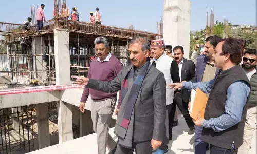 हमीरपुर मेडिकल कॉलेज को अपग्रेड करने के लिए सरकार 1K करोड़ रुपये खर्च करेगी: CM हमीरपुर मेडिकल कॉलेज को अपग्रेड करने के लिए सरकार 1K करोड़ रुपये खर्च करेगी: CM