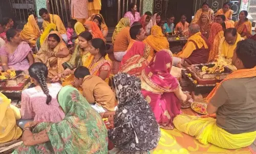 बीजापुर में गायत्री शक्तिपीठ का दसवां प्राण प्रतिष्ठा वार्षिकोत्सव मनाया गया