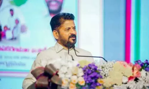 शारदा पीठम की ज़मीन विवाद में CM ने अधिकारियों को निर्देश दिए शारदा पीठम की ज़मीन विवाद में CM ने अधिकारियों को निर्देश दिए
