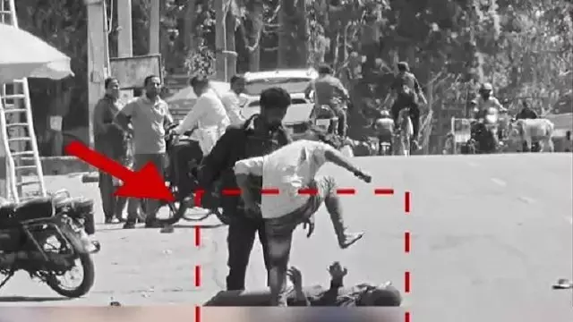 Phulbani में नशे में धुत युवकों ने दिनदहाड़े पुलिस कांस्टेबल पर बेरहमी से हमला किया