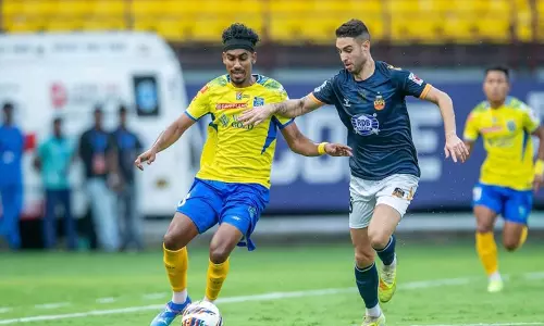 इंटर काशी ने केरला ब्लास्टर्स को हराकर ISL में अपनी पहली जीत दर्ज की