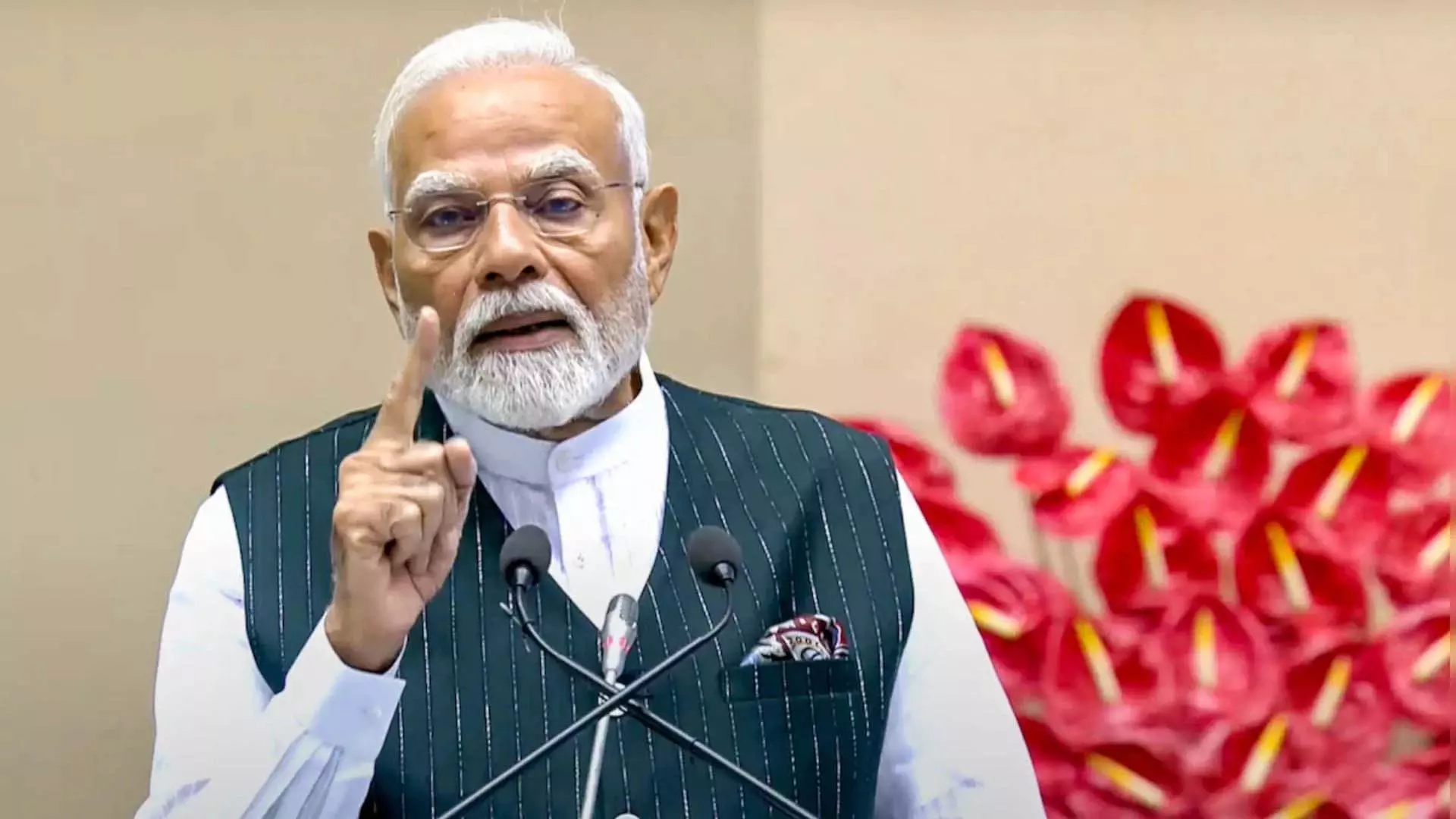 जनता अब कांग्रेस को वोट के लायक नहीं समझती : PM मोदी जनता अब कांग्रेस को वोट के लायक नहीं समझती : PM मोदी