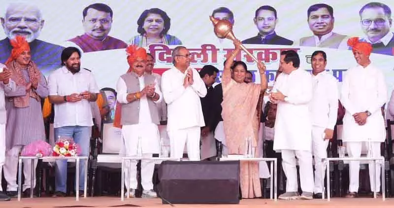 CM ने एक साल का रिपोर्ट कार्ड पेश किया, नॉर्थ-वेस्ट में 264 करोड़ का डेवलपमेंट ऐलान CM ने एक साल का रिपोर्ट कार्ड पेश किया, नॉर्थ-वेस्ट में 264 करोड़ का डेवलपमेंट ऐलान