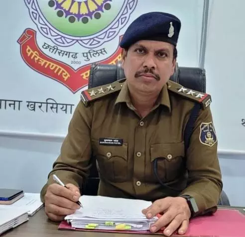 IPS अफसर की नेक पुलिसिंग, उत्कृष्ट कार्य करने वाले थाना प्रभारियों को एसएसपी ने दिया पुरस्कार IPS अफसर की नेक पुलिसिंग, उत्कृष्ट कार्य करने वाले थाना प्रभारियों को एसएसपी ने दिया पुरस्कार