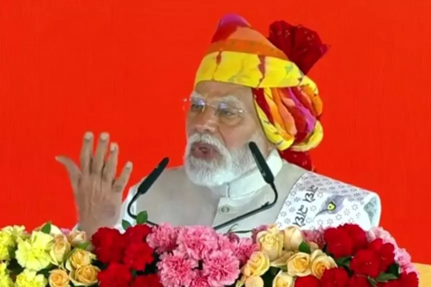PM Modi ने अजमेर से देश भर में HPV वैक्सीनेशन अभियान की शुरुआत की PM Modi ने अजमेर से देश भर में HPV वैक्सीनेशन अभियान की शुरुआत की