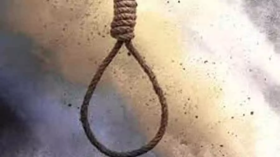 Doddaballapura : एक युवक का शव फंदे से लटका मिला Doddaballapura : एक युवक का शव फंदे से लटका मिला