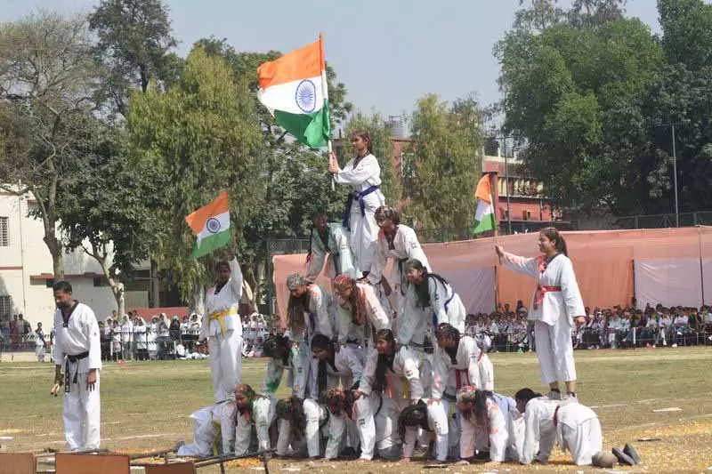 Ludhiana के खालसा कॉलेज फॉर विमेन में 65वीं सालाना एथलेटिक्स मीट शुरू हुई Ludhiana के खालसा कॉलेज फॉर विमेन में 65वीं सालाना एथलेटिक्स मीट शुरू हुई