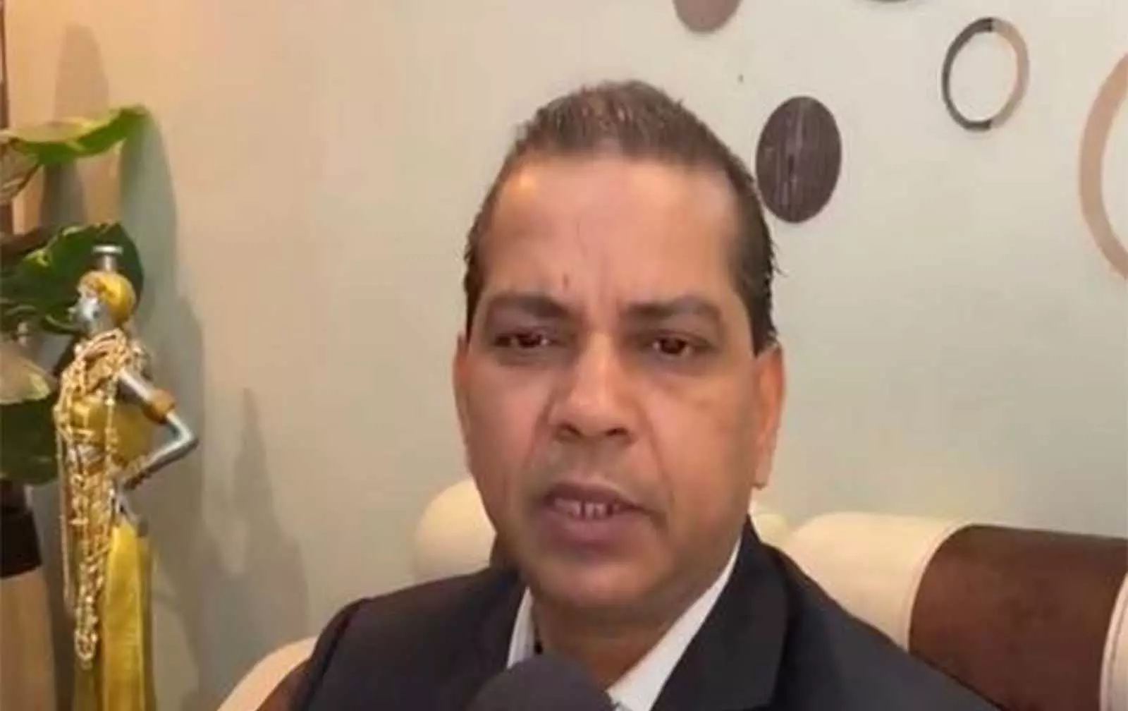 Kanpur Lamborghini Case: कोर्ट ने ₹8.5 करोड़ के बॉन्ड के बाद ज़ब्त गाड़ी छोड़ने का आदेश दिया Kanpur Lamborghini Case: कोर्ट ने ₹8.5 करोड़ के बॉन्ड के बाद ज़ब्त गाड़ी छोड़ने का आदेश दिया