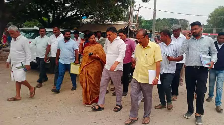 बेंगलुरु टर्फ क्लब के स्थानांतरण से रोजगार सृजन होगा: Kunigal MLA Ranganath बेंगलुरु टर्फ क्लब के स्थानांतरण से रोजगार सृजन होगा: Kunigal MLA Ranganath