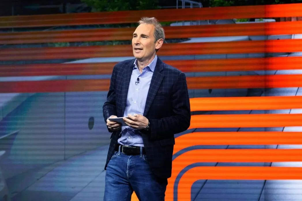 AI नौकरियां बदलेगा, खत्म नहीं करेगा: Amazon के CEO एंडी जेसी AI नौकरियां बदलेगा, खत्म नहीं करेगा: Amazon के CEO एंडी जेसी