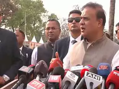 Assam : मुख्यमंत्री की तीसरी बार सत्ता में बने रहने की नई कोशिश Assam : मुख्यमंत्री की तीसरी बार सत्ता में बने रहने की नई कोशिश