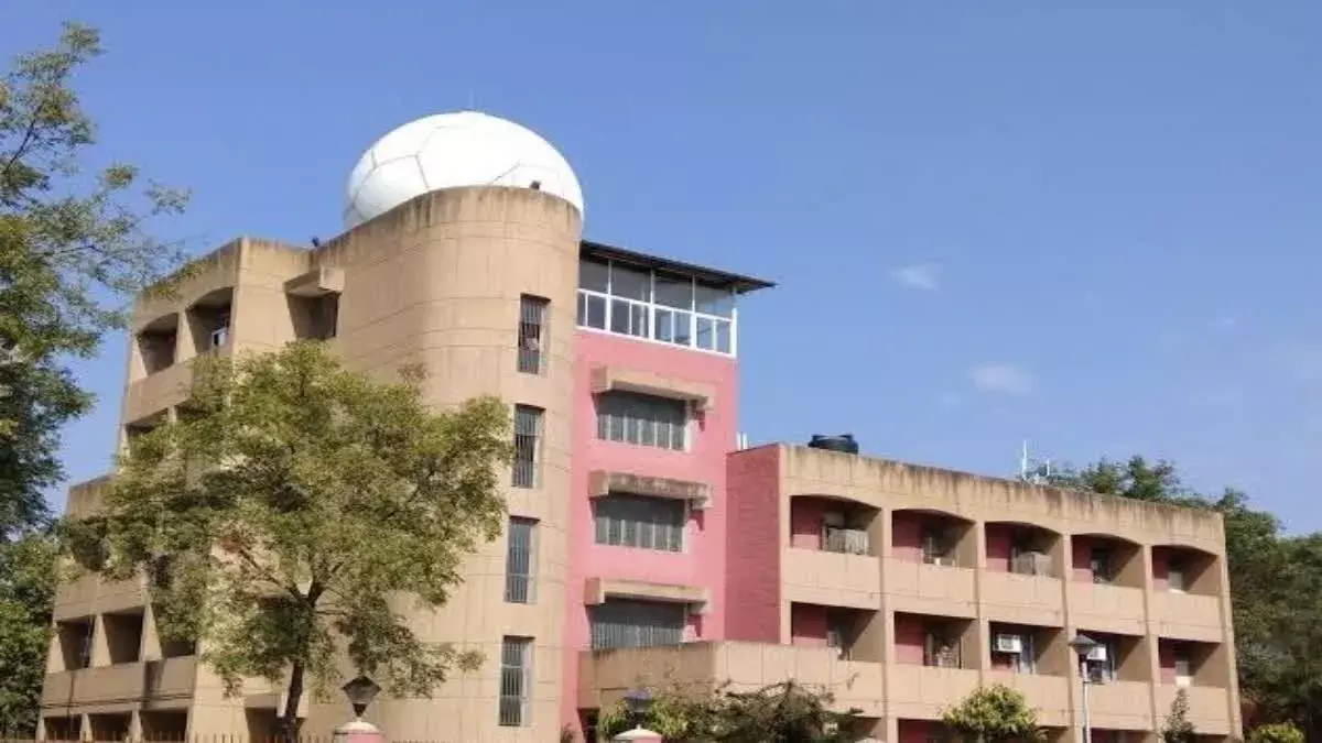 Jaipur: प्रदेश में गर्मी ने पकड़ी रफ्तार Jaipur: प्रदेश में गर्मी ने पकड़ी रफ्तार