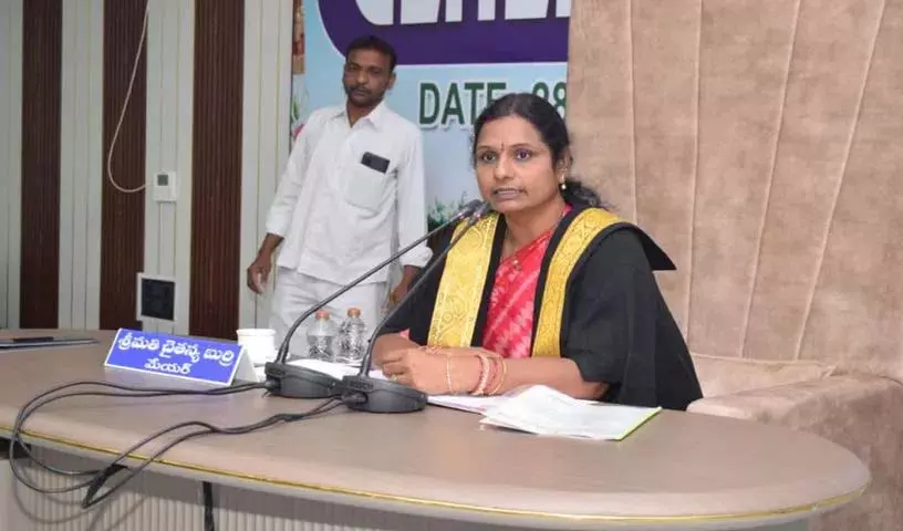 मेयर ने नलगोंडा को Smart City बनाने के लिए मिलकर काम करने की अपील की मेयर ने नलगोंडा को Smart City बनाने के लिए मिलकर काम करने की अपील की