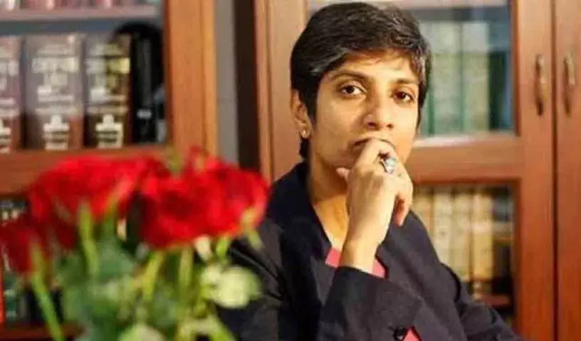 TMC ने पश्चिम बंगाल में राज्यसभा के लिए LGBTQ उम्मीदवार को नामित किया TMC ने पश्चिम बंगाल में राज्यसभा के लिए LGBTQ उम्मीदवार को नामित किया