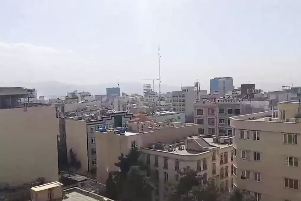 UAE और कतर में भारतीय मिशन ने सुरक्षा निर्देश जारी किए UAE और कतर में भारतीय मिशन ने सुरक्षा निर्देश जारी किए