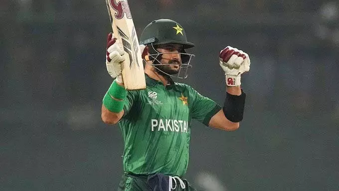 PAK vs SL T20 WC: सुपर 8 में Farhan का शतक PAK vs SL T20 WC: सुपर 8 में Farhan का शतक
