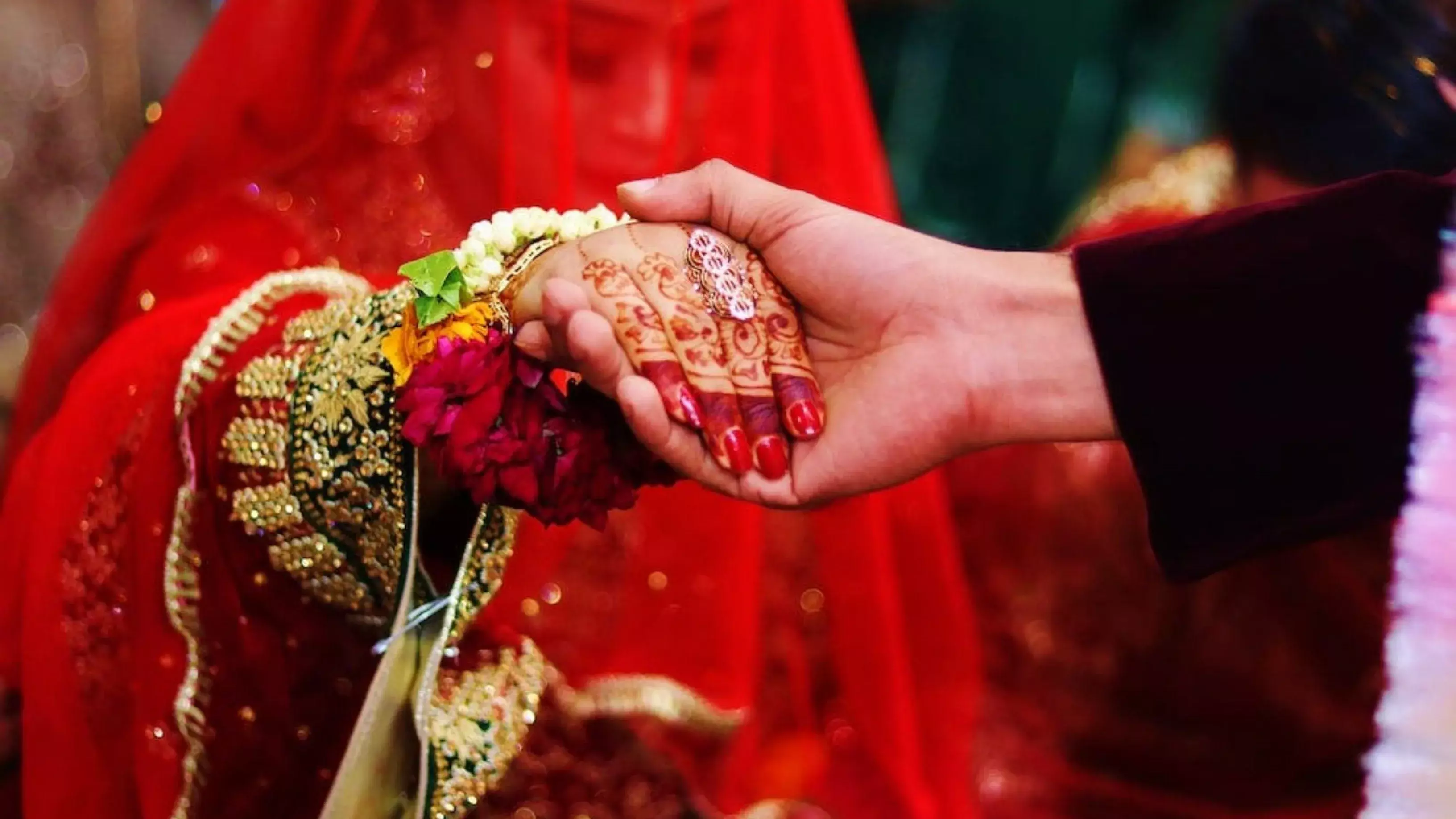 Gharaunda: फर्जी शादी रचाकर बिचौलियों ने ऐंठे हजारों रुपये Gharaunda: फर्जी शादी रचाकर बिचौलियों ने ऐंठे हजारों रुपये