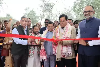 Assam: ब्रह्मपुत्र (NW-2) पर इनलैंड वॉटरवेज़ को बढ़ावा देने के लिए तीन प्रोजेक्ट्स का उद्घाटन Assam: ब्रह्मपुत्र (NW-2) पर इनलैंड वॉटरवेज़ को बढ़ावा देने के लिए तीन प्रोजेक्ट्स का उद्घाटन