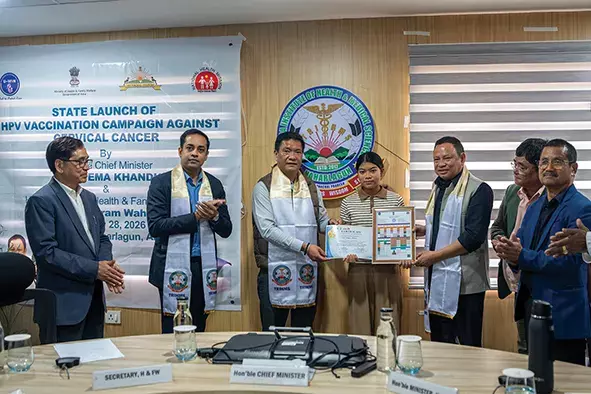 NAHARLAGUN: मुख्यमंत्री ने राज्य में HPV वैक्सीनेशन प्रोग्राम शुरू किया NAHARLAGUN: मुख्यमंत्री ने राज्य में HPV वैक्सीनेशन प्रोग्राम शुरू किया