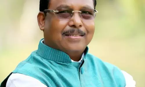 CM विष्णुदेव साय ने मंत्री रामविचार नेताम को जन्मदिन की बधाई दी