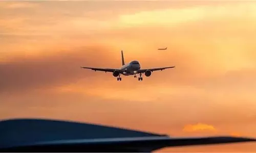 Iran Israel  Flight Cancellations : मिसाइलों के खौफ से थमे विमानों के पहिए