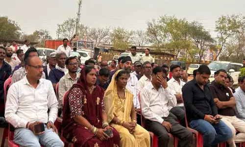 टीआई ने होली में शांति व्यवस्था बनाने की अपील की टीआई ने होली में शांति व्यवस्था बनाने की अपील की