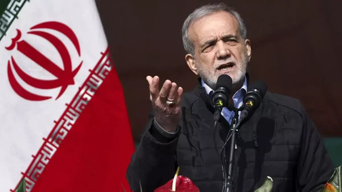 Iran के राष्ट्रपति पेजेशकियन ने अयातुल्ला खामेनेई की हत्या की निंदा Iran के राष्ट्रपति पेजेशकियन ने अयातुल्ला खामेनेई की हत्या की निंदा