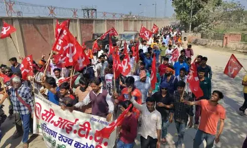 Panipat IOCL रिफाइनरी एडमिन ने मजदूरों की सैलरी को लेकर शक दूर किया
