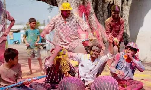 Holi Song मात गे हे होली म रिलीज