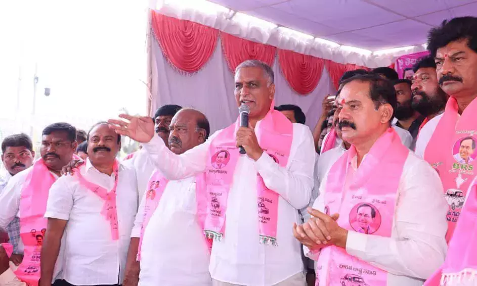 Telangana : काजीपेट कोच फैक्ट्री में 80% लोकल जॉब पक्की करें हरीश राव