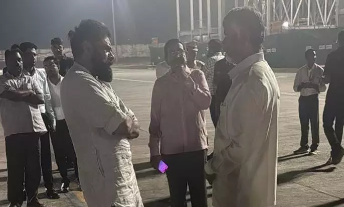 Andhra : पटाखा विस्फोट पीड़ितों के लिए ₹20 लाख मुआवजे की घोषणा चार अधिकारी निलंबित Andhra : पटाखा विस्फोट पीड़ितों के लिए ₹20 लाख मुआवजे की घोषणा चार अधिकारी निलंबित