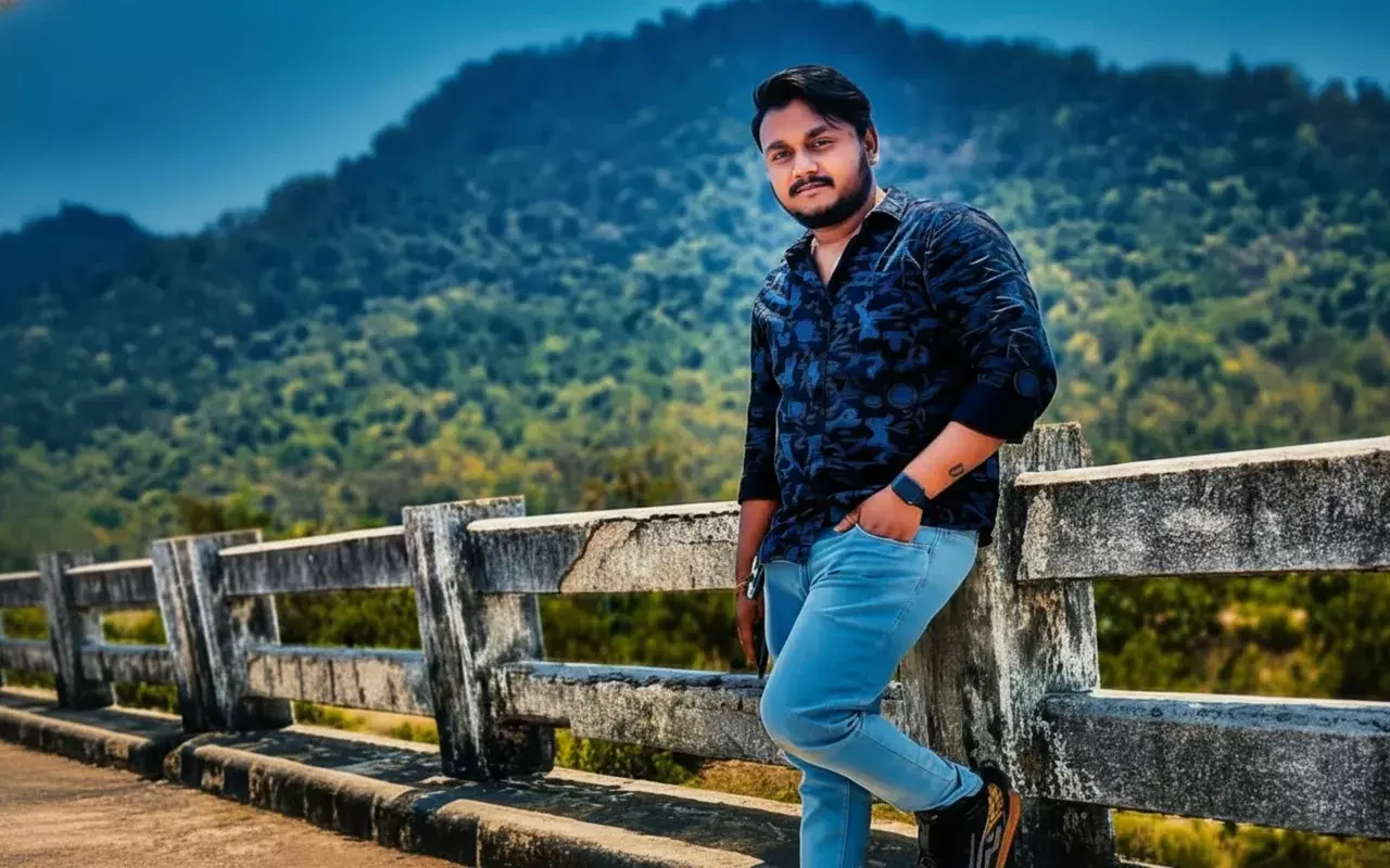 Bhubaneswar में यूट्यूबर की चाकू घोंपकर हत्या, कमिश्नरेट पुलिस ने तलाश की शुरू